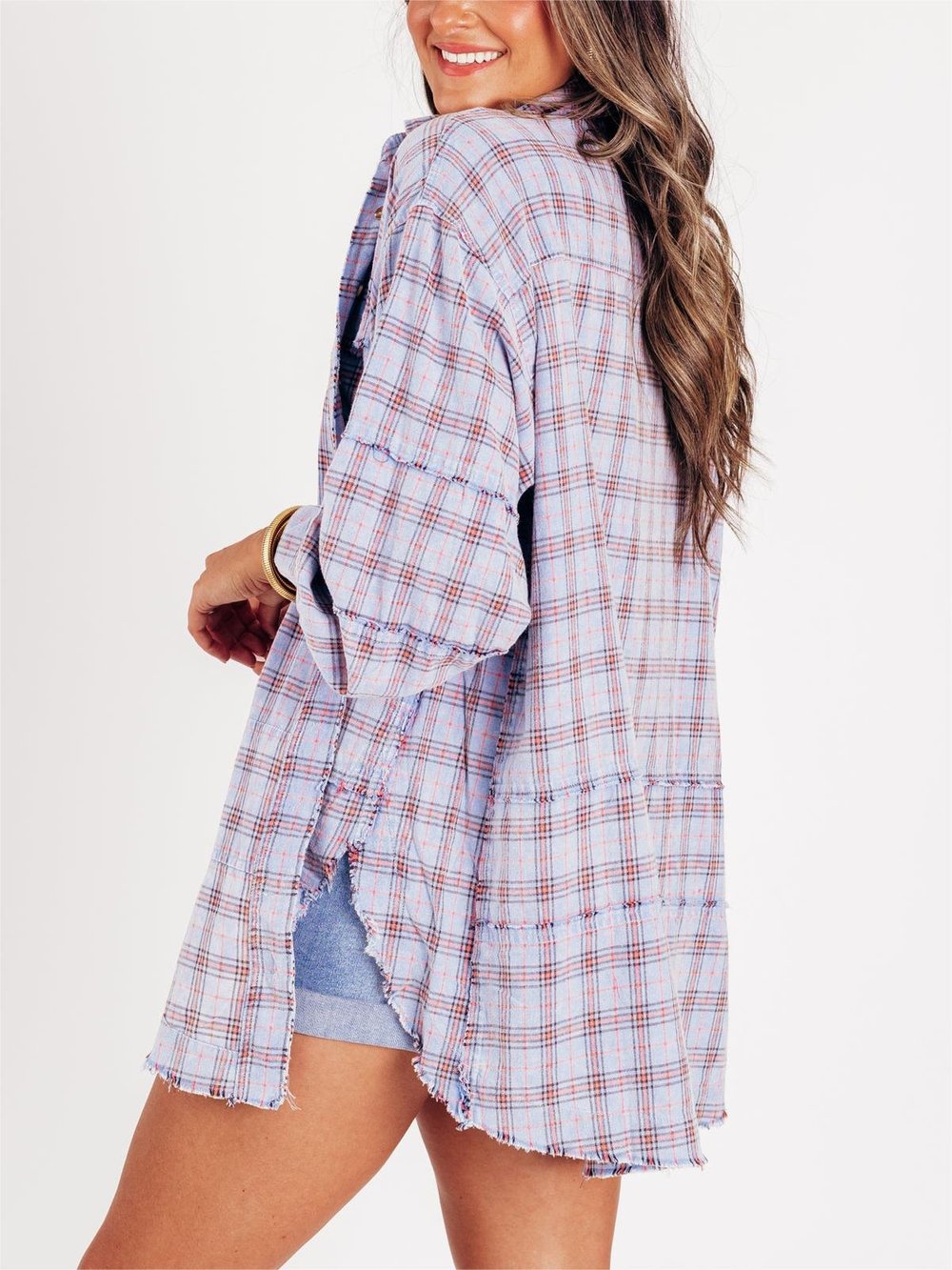 🔥Women's Seams Raw Edge Washed Oversized Shirt Jacket with Pockets